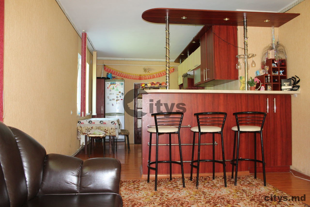 Casă cu 2 nivele, 170m², Revaca, Centru, str. Stefan cel Mare photo 4