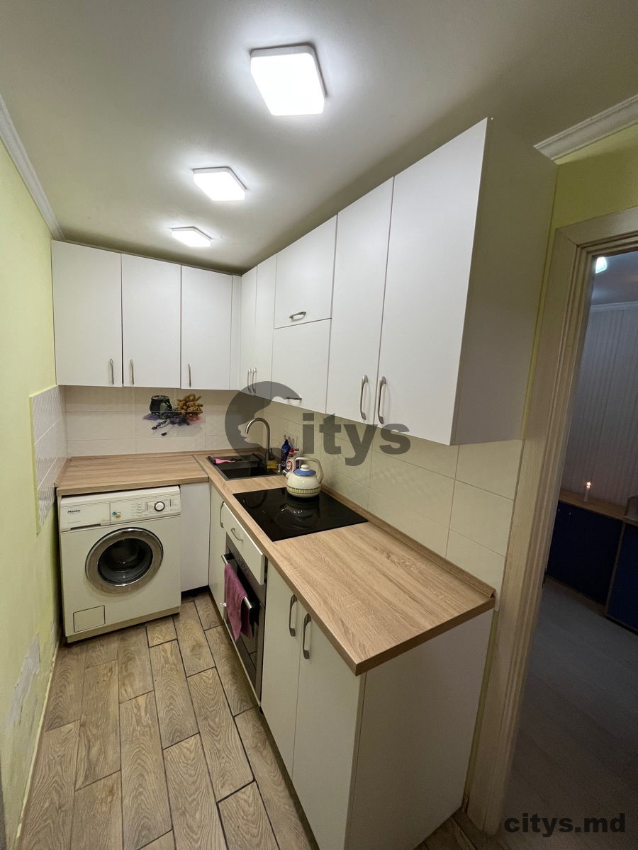 Chirie-Apartament cu 2 camere, 40m², Chișinău, Centru, str. Vlaicu Pârcălab photo 3