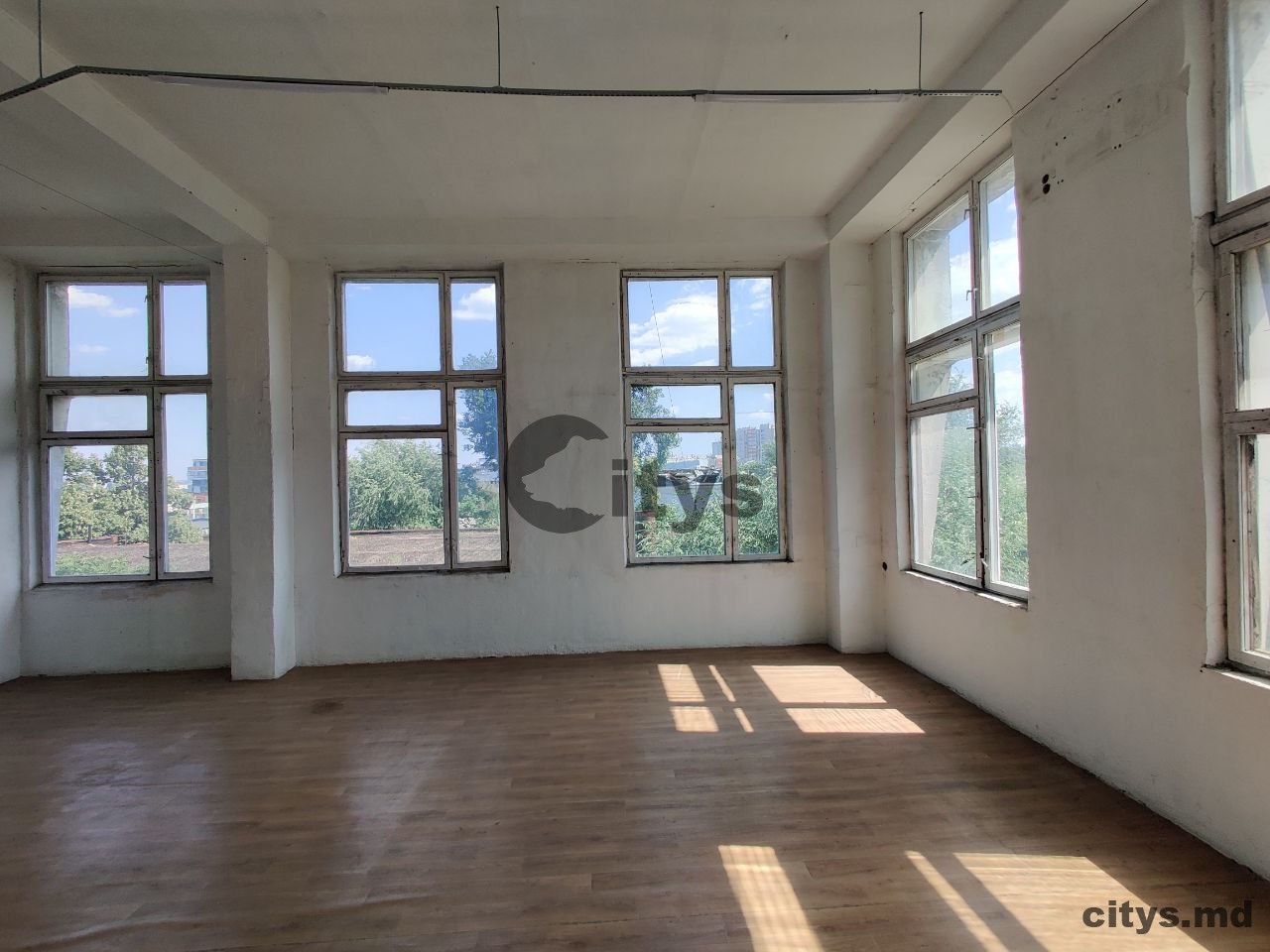 Spații pentru producere și depozitare,2400m², Chișinău, Botanica, bd. Iuri Gagarin photo 2