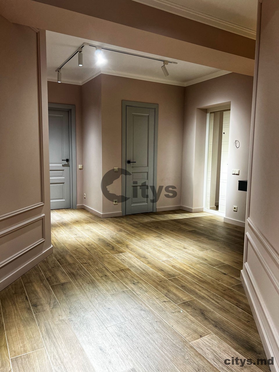 Apartament cu 2 camere, 80m², Chișinău, Centru, str. Melestiu photo 2