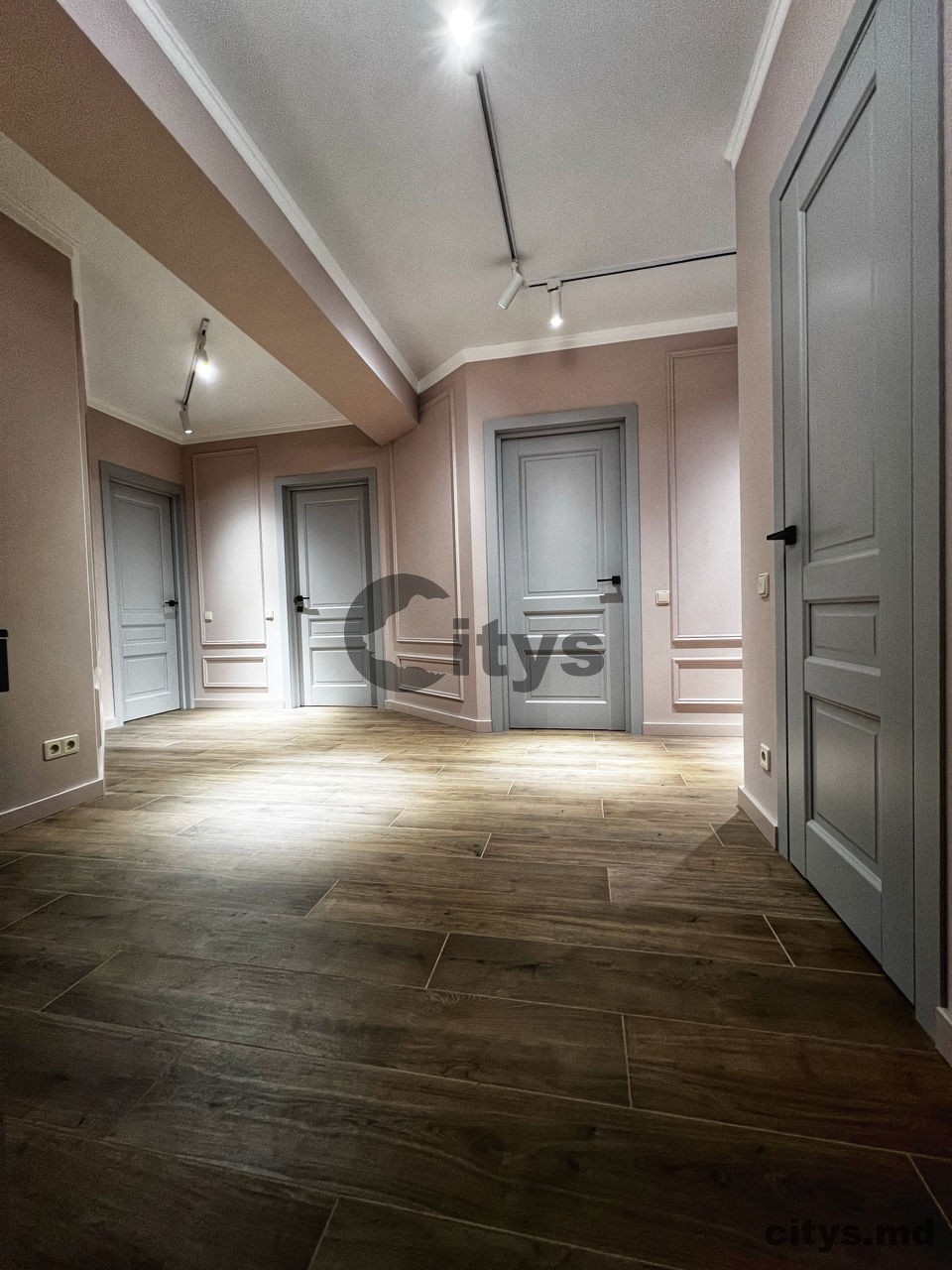 Apartament cu 2 camere, 80m², Chișinău, Centru, str. Melestiu photo 1