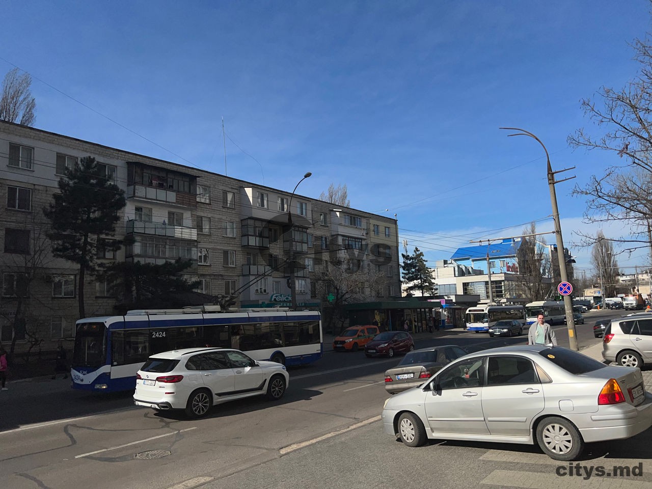 Apartament cu 3 camere, 61m², Chișinău, Telecentru, str. Miorița photo 1