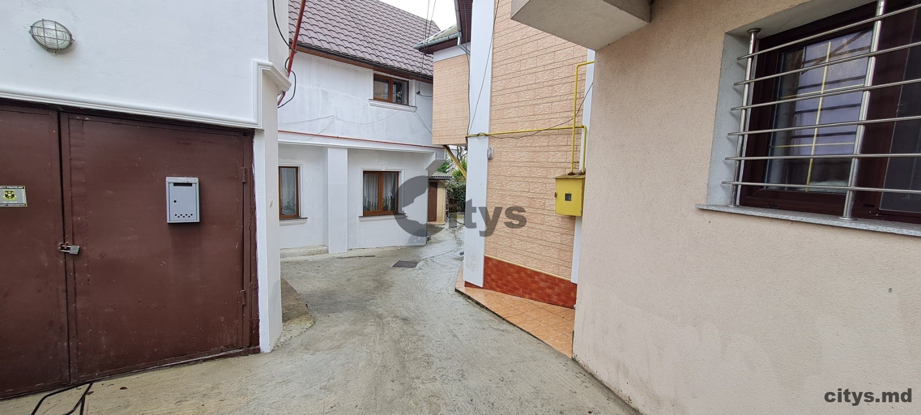 Apartament cu 3 camere, 78m², Cristesti photo 1