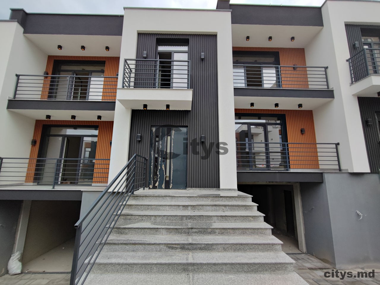 Vânzare townhouse-Codru, Periferie, str. Izvoarelor photo 1