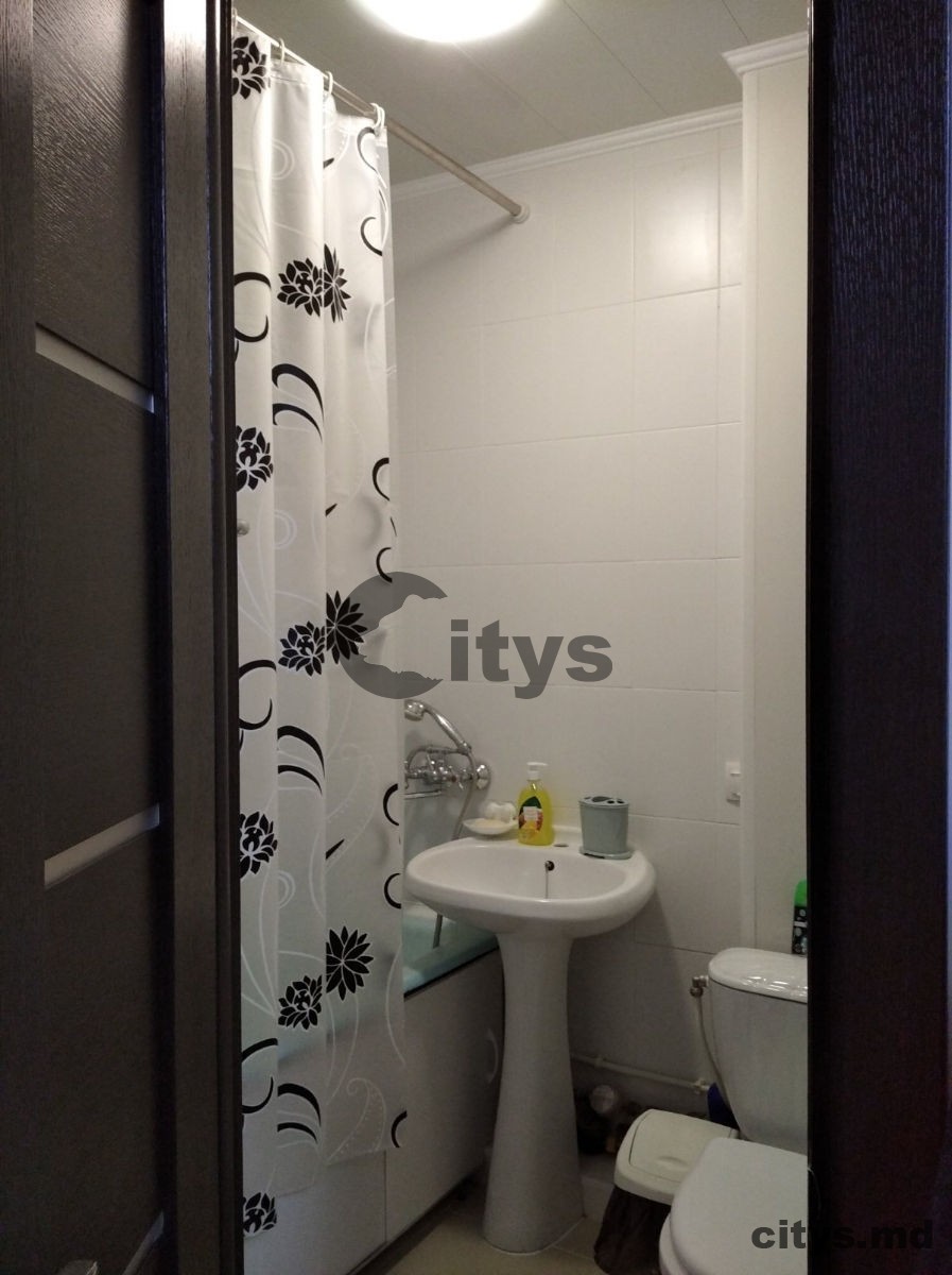 Chirie-Apartament cu 2 camere, 45m², Chișinău, Botanica, str. Trandafirilor photo 5