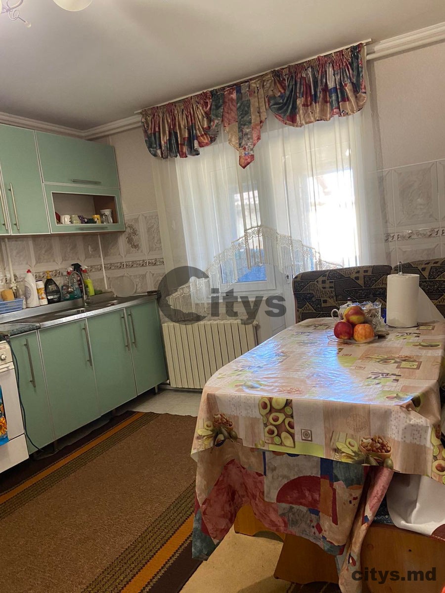 Casă cu un nivel, 140m², Sîngera, Periferie, str. Ion Creangă photo 2