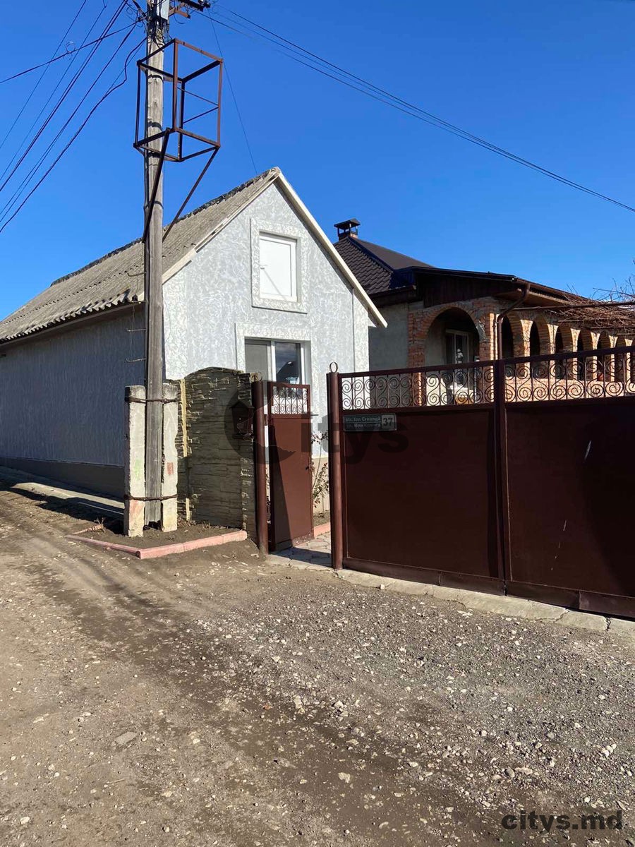 Casă cu un nivel, 140m², Sîngera, Periferie, str. Ion Creangă photo 0