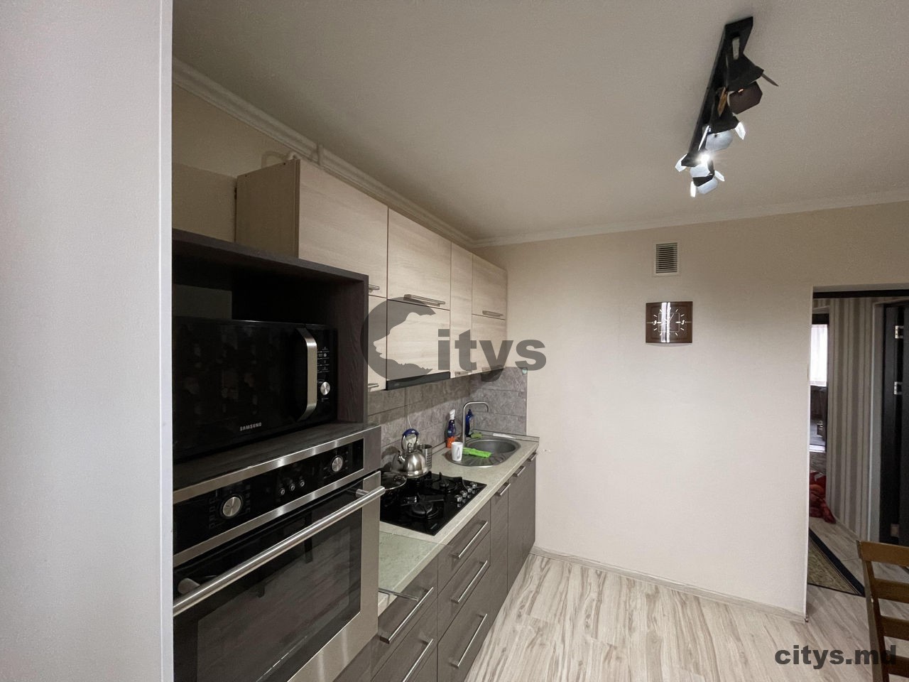 Chirie-Apartament cu 2 camere, 54m², Chișinău, Botanica, bd. Traian photo 0