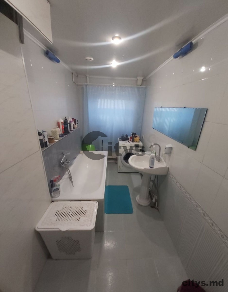 Apartament cu 2 camere, 75m², Chișinău, Poșta Veche, str. Vasile Badiu photo 9