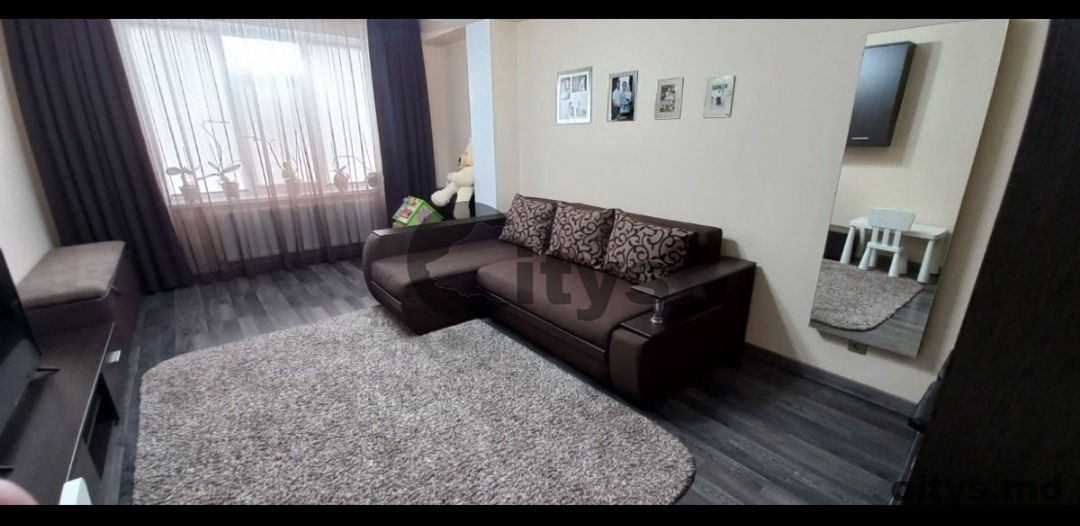 Apartament cu 2 camere, 73m², Chișinău, Buiucani, str. Ghioceilor photo 0