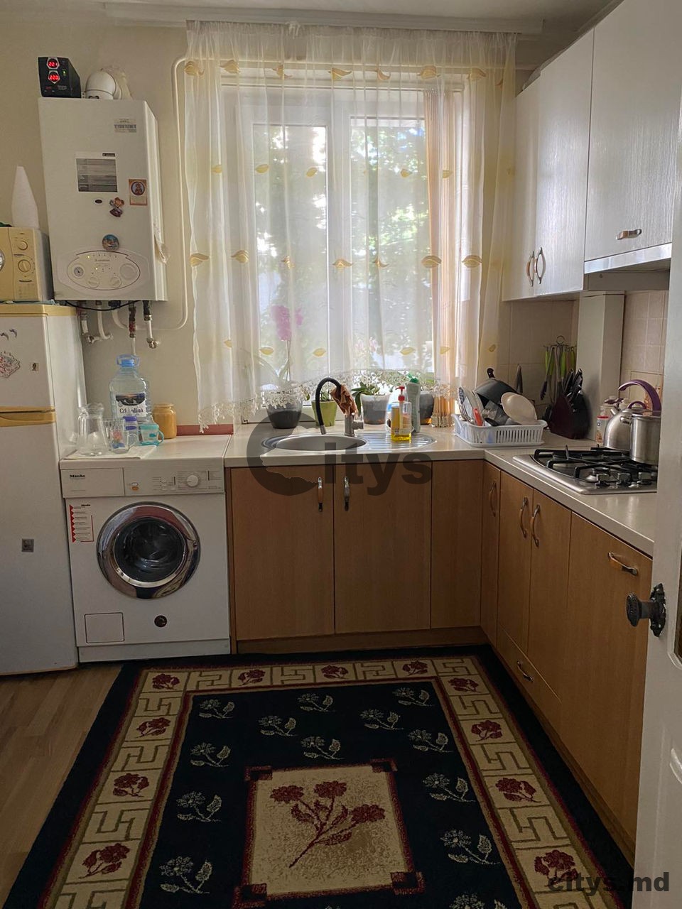 Apartament cu 2 camere, 60m², Chișinău, Râșcani, str. Uzinelor photo 2