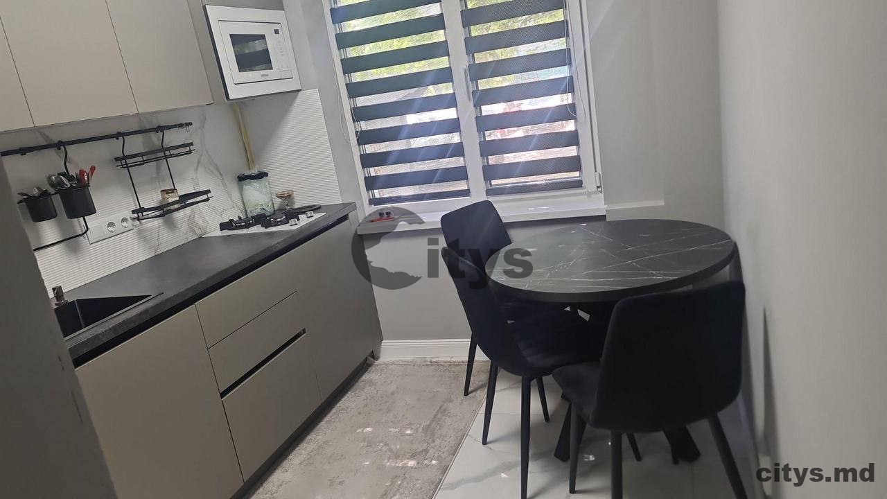 Chirie-3-х комнатная квартира, 90м², Бульвар Траян photo 4