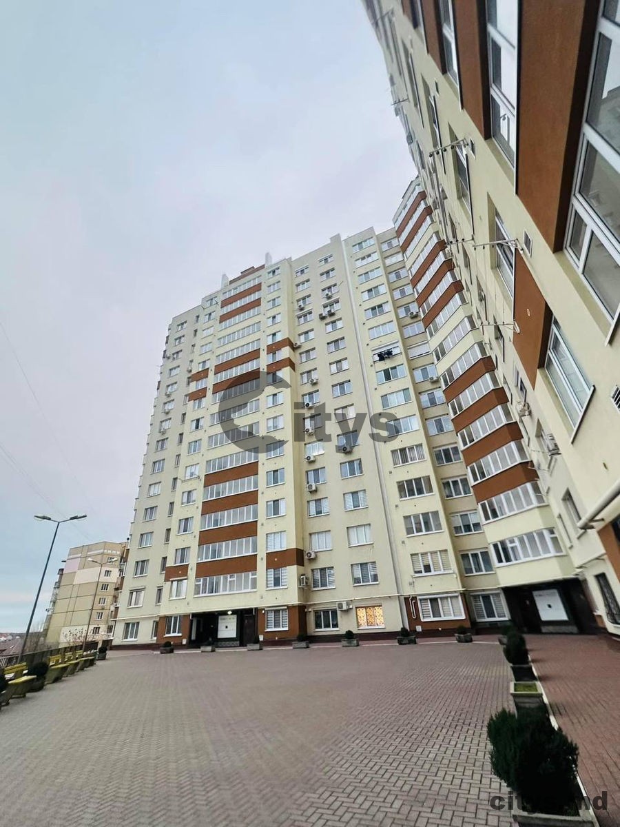 Apartament cu 2 camere, 70m², Chișinău, Ciocana, bd. Mircea cel Bătrân photo 0