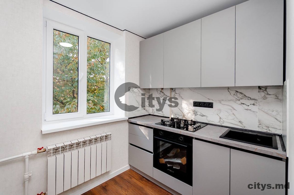 Apartament cu 1 cameră, 28m², Chișinău, Poșta Veche, str. Gheorghe Madan photo 0