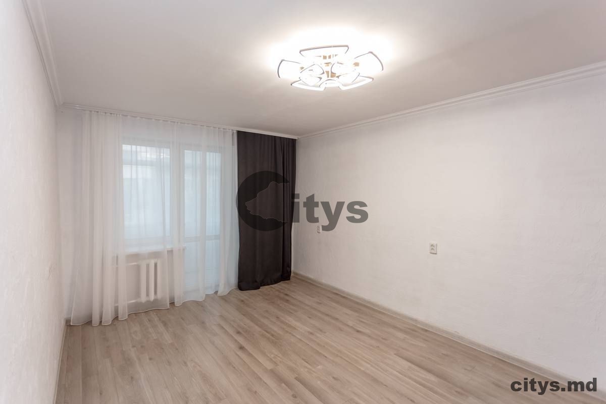 Apartament cu 1 cameră, 38m², Chișinău, Sculeni, str. Calea Ieșilor photo 3