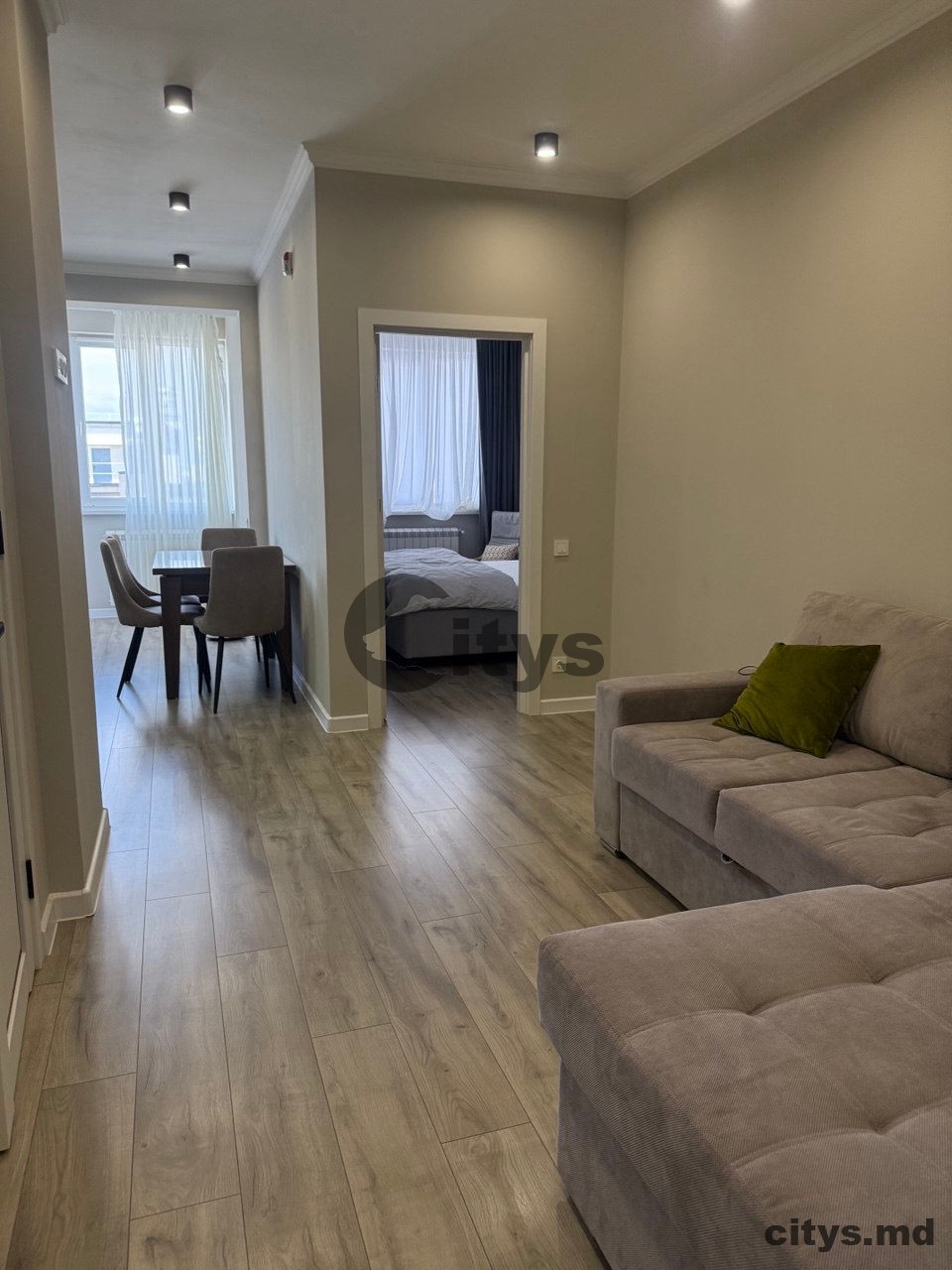 Apartament cu 1 cameră, 45m², Chișinău, Buiucani, str. Ion Buzdugan photo 0
