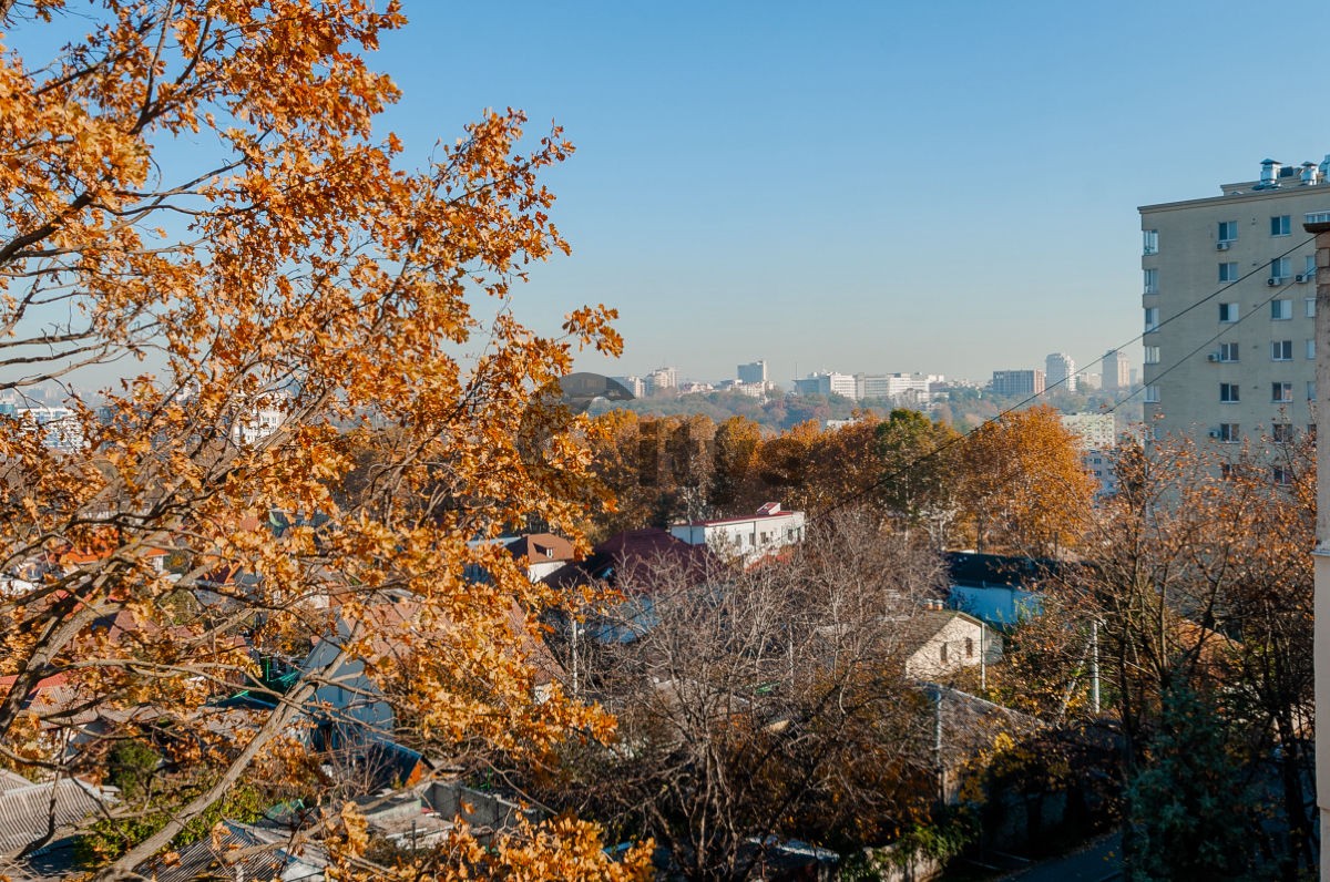 2-х комнатная квартира, 40м², Chișinău, Buiucani, str. Vissarion Belinski photo 9
