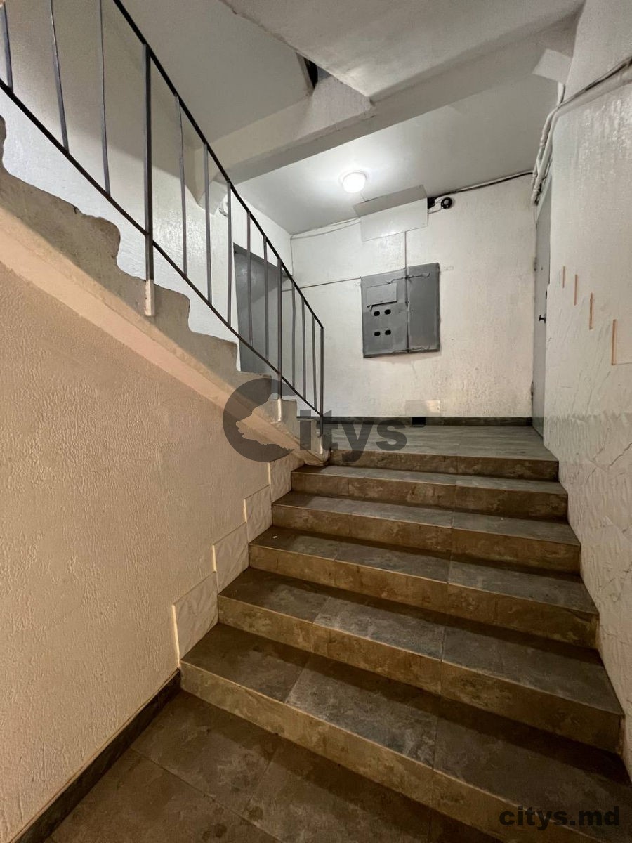 Apartament cu 2 camere, 56m², Chișinău, Ciocana, bd. Mircea cel Bătrân photo 1