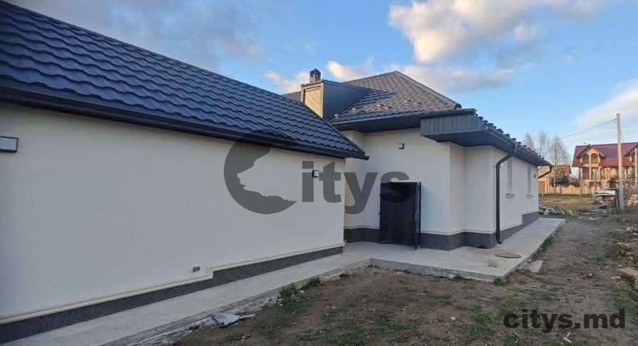 Casă 150m², Sîngera, Centru, str. Cocostîrcilor photo 1