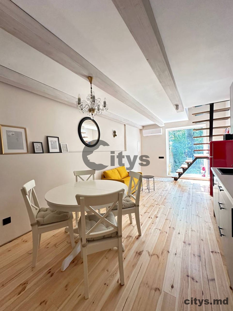 Duplex - Townhouse 78m², Vadul lui Vodă, Periferie, str. Stejarilor photo 4