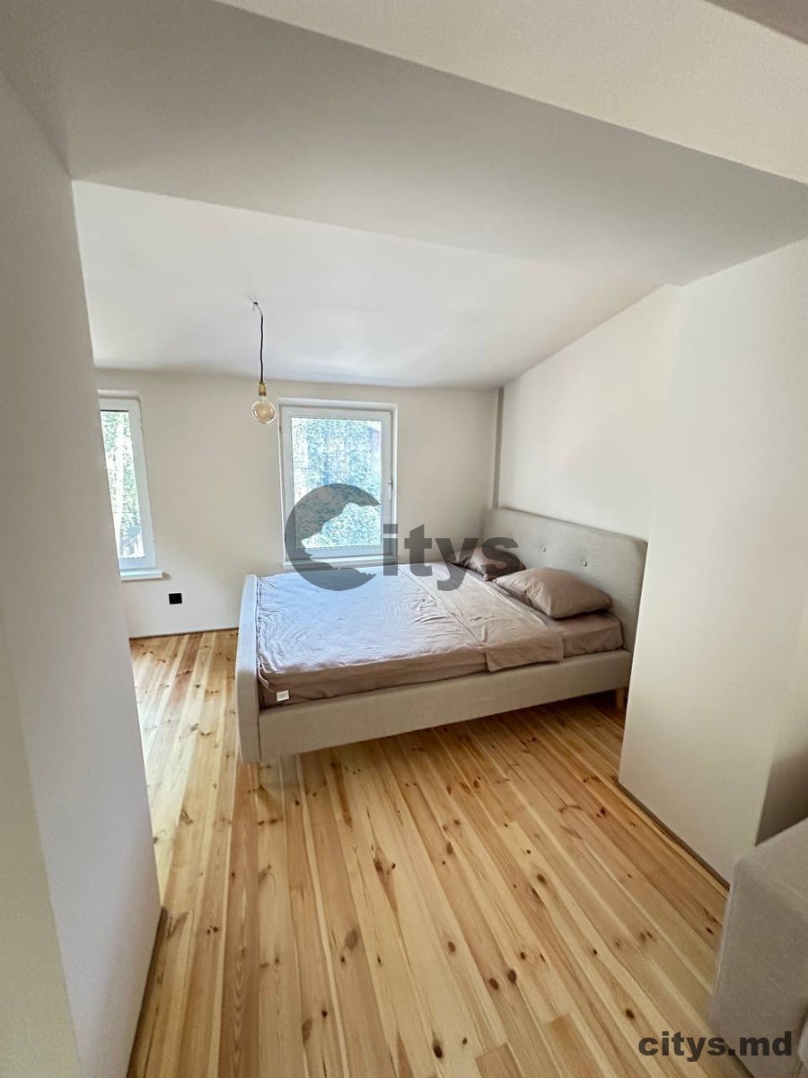Duplex - Townhouse 78m², Vadul lui Vodă, Periferie, str. Stejarilor photo 6