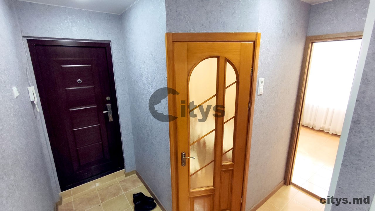 Apartament cu 2 camere, 50m², Traian photo 3