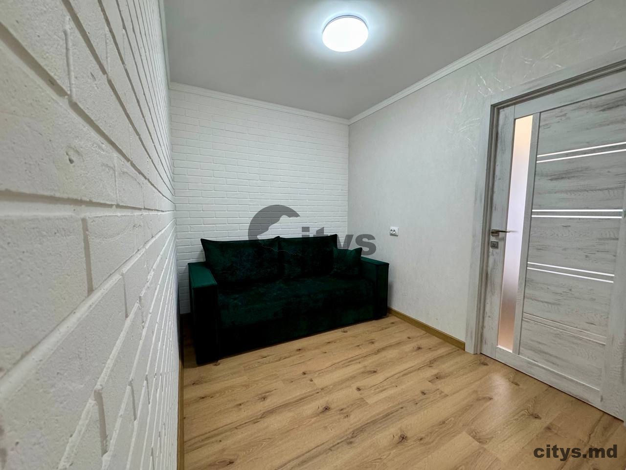 Apartament cu 2 camere, 58m², Vadul lui Vodă photo 2