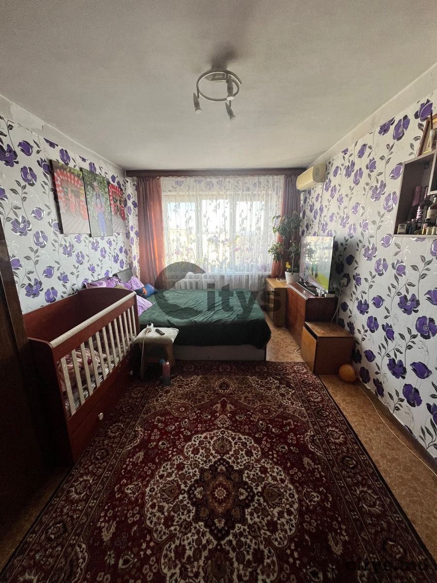 Apartament cu 2 camere, 47m², Voluntarilor photo 1