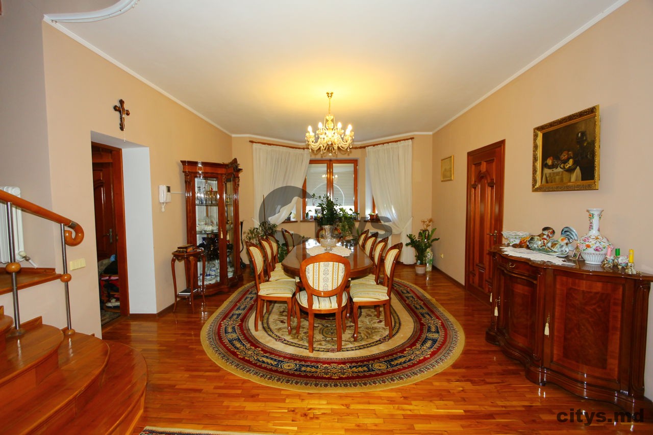 Casă cu 2 nivele, 180m² Codru, Sf.Petru photo 0