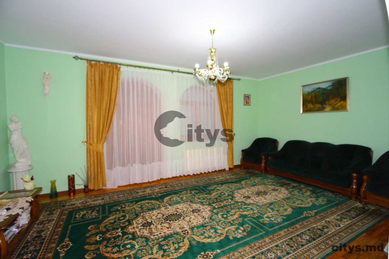 Casă cu 2 nivele, 180m² Codru, Sf.Petru photo 1