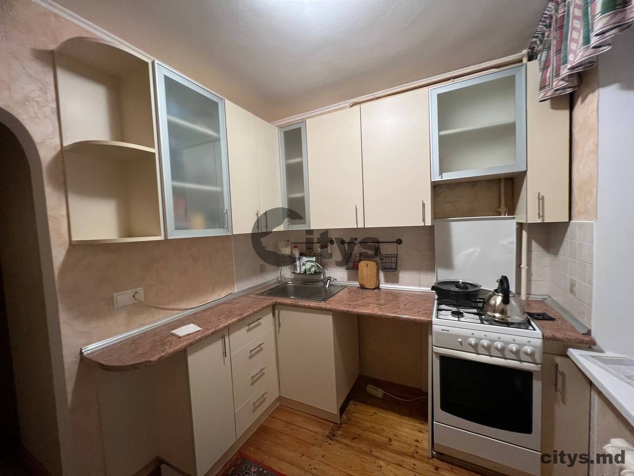 Apartament cu 2 camere, 44m², Chișinău, Râșcani, str. Kiev photo 1