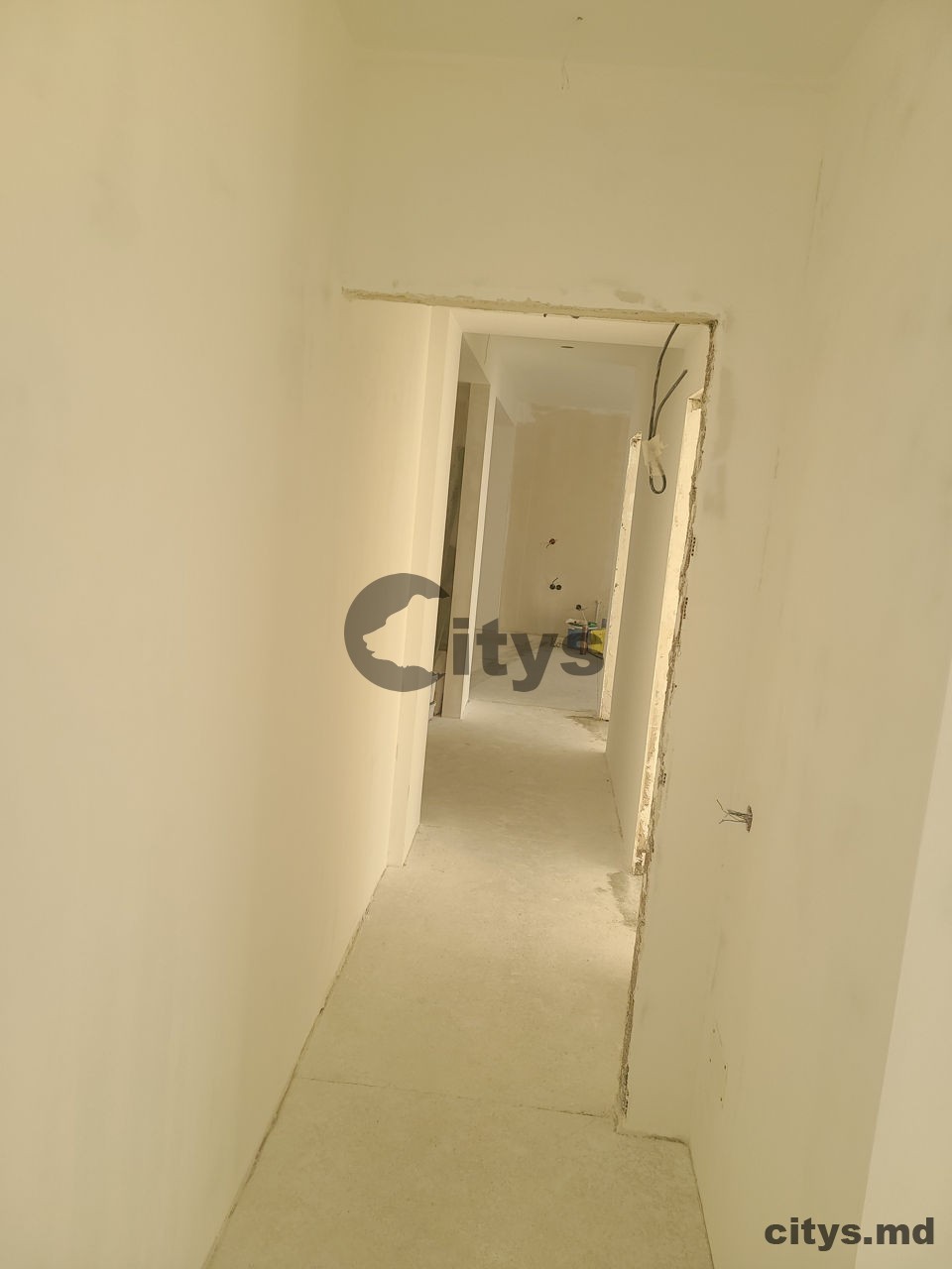 Apartament cu 3 camere, 93m², Chișinău, Sculeni, str. Calea Ieșilor photo 7 - citys.md Apartament cu 3 camere, 93m², Chișinău, Sculeni, str. Calea Ieșilor photo 6