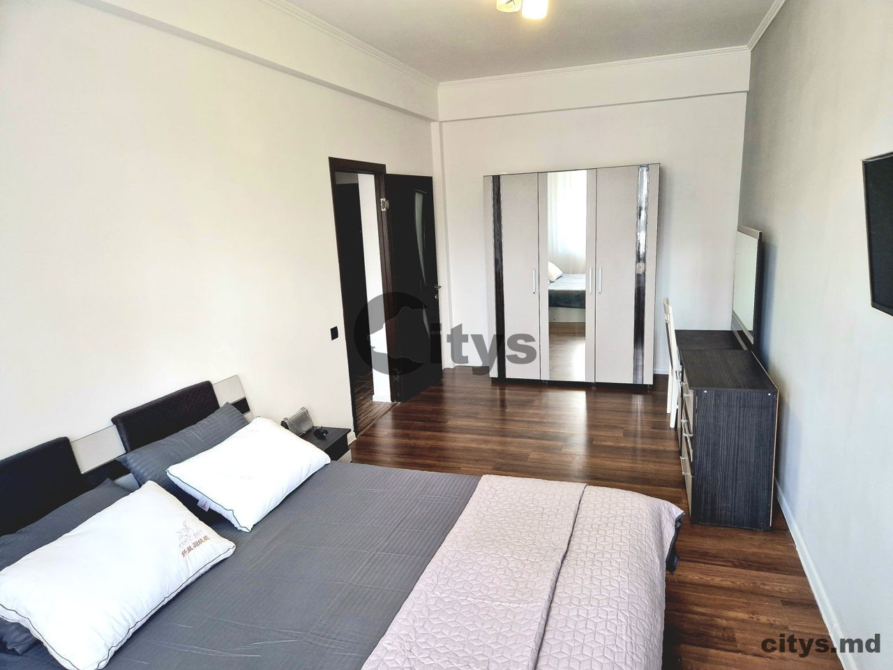 Chirie-2-х комнатная квартира, 50м², Nicolae Testemițanu photo 2