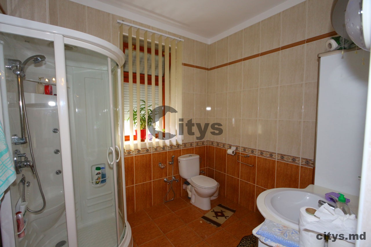 Casă cu 2 nivele, 180m² Codru, Sf.Petru photo 3