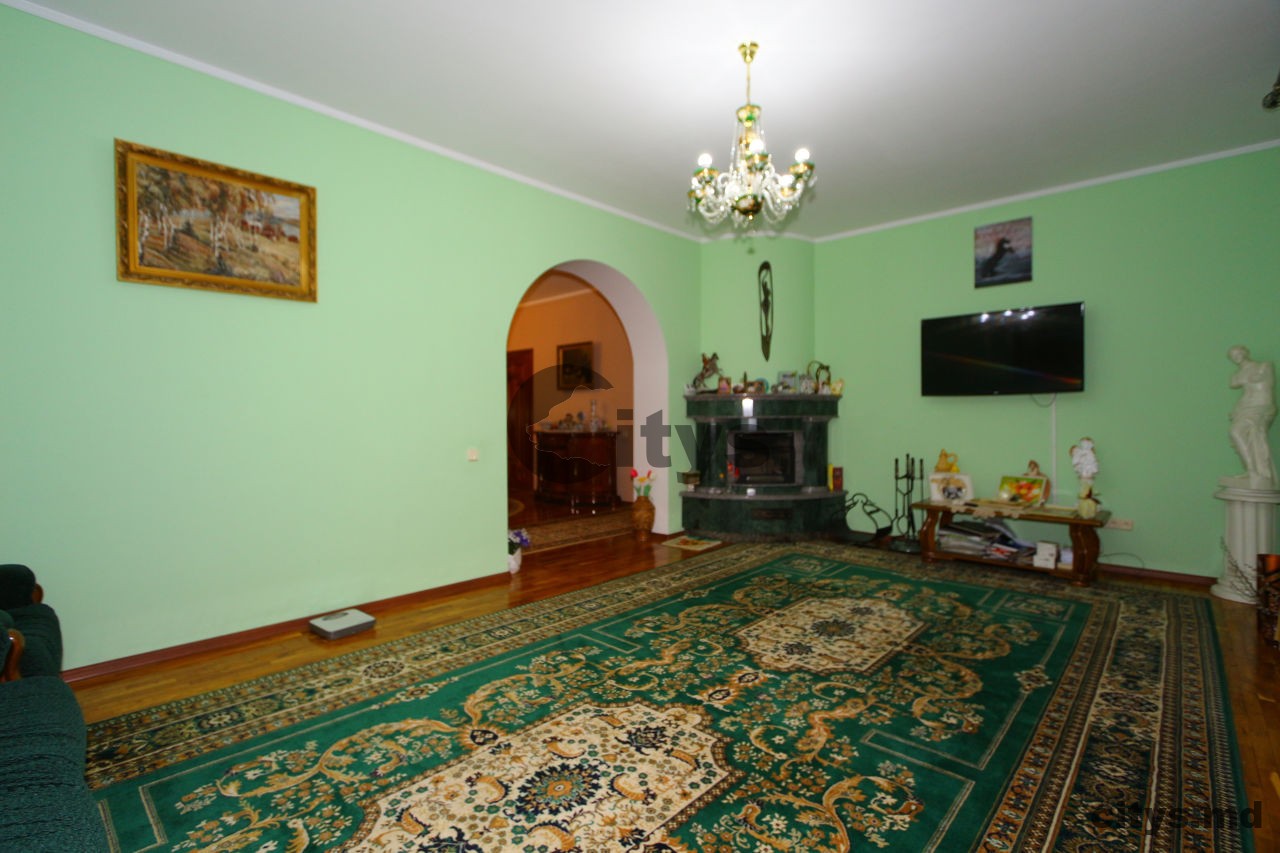 Casă cu 2 nivele, 180m² Codru, Sf.Petru photo 2