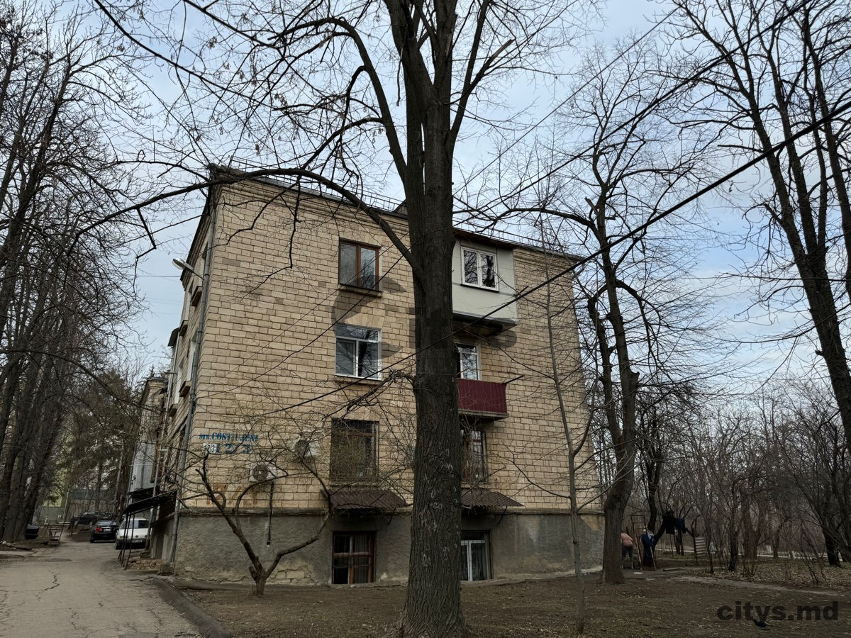 Apartament cu 2 camere, 75m², str.Costiujeni photo 9