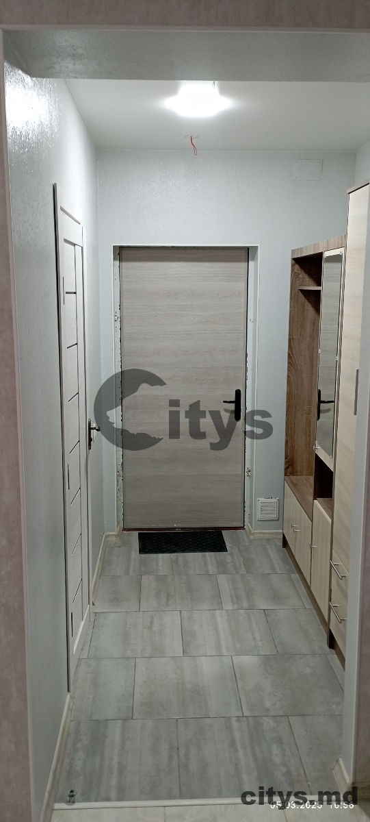 Apartament cu 2 camere, 53m², Sarmizegetusa, photo 2
