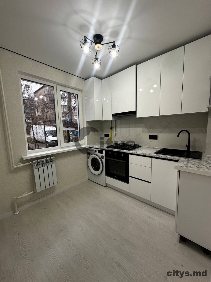 Apartament cu 2 camere, 45m², Nicolae Titulescu photo 0