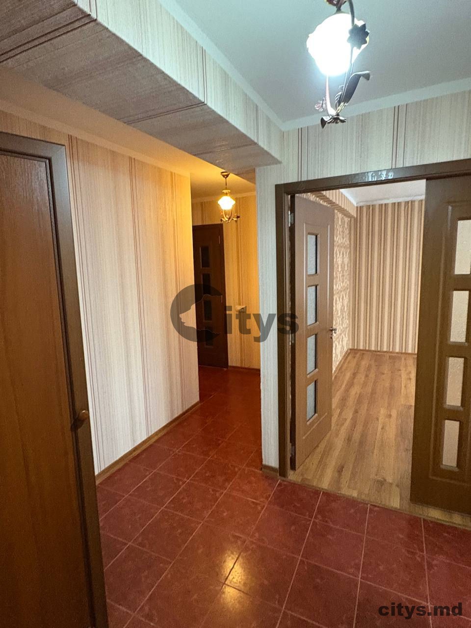 Apartament cu 2 camere, 55m², şos. Munceşti photo 3