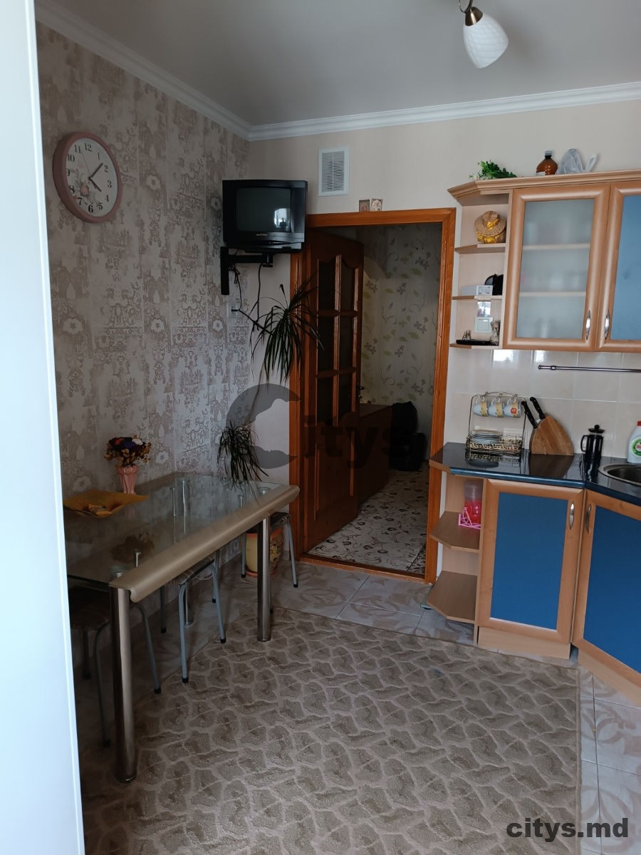 Apartament cu 1 cameră, 42m², Ialoveni photo 3