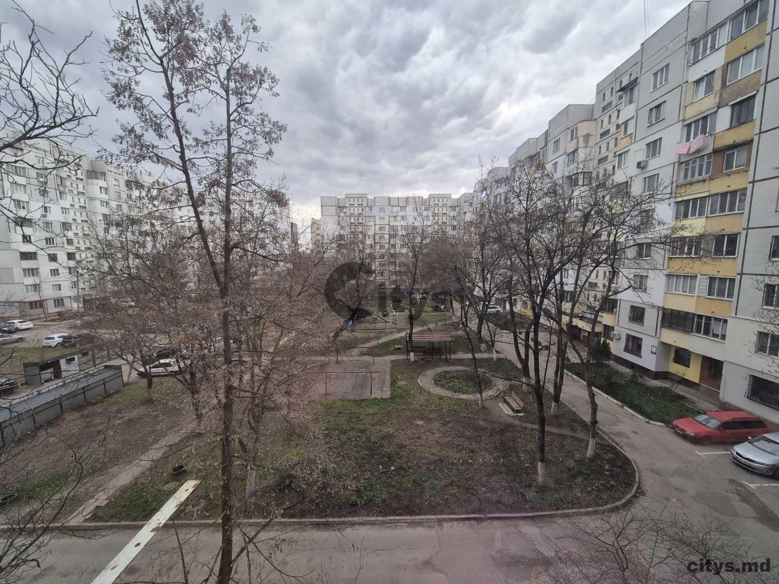 Apartament cu 4 camere, 90m², str. Andrei Doga photo 16