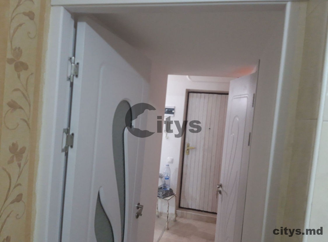 Apartament cu 2 camere, 44m², Николае Костин photo 0