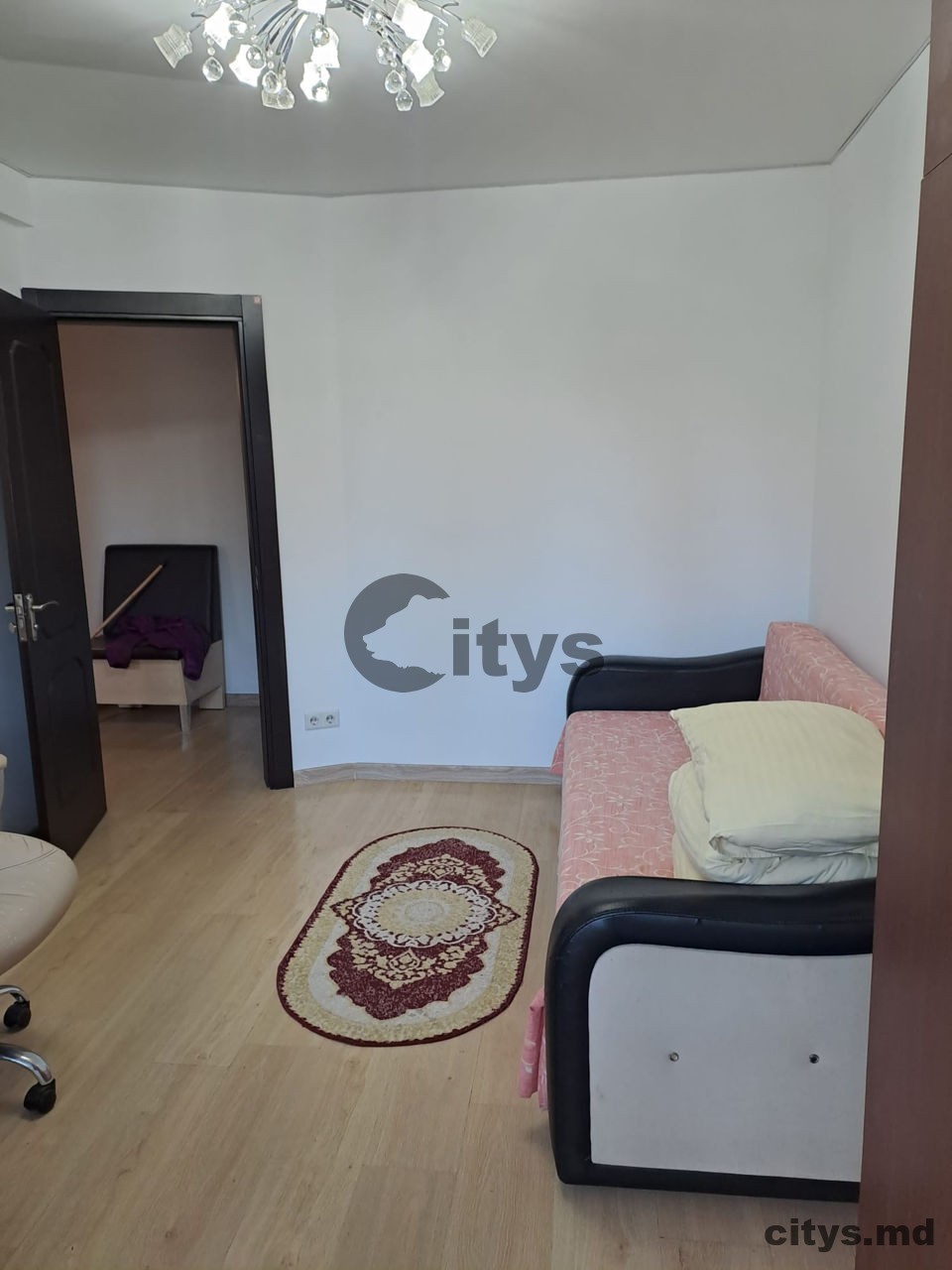 Apartament cu 2 camere, 48m², Trandafirilor photo 5
