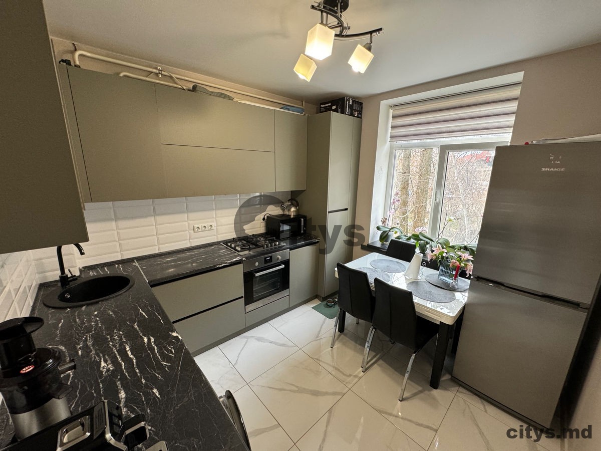 Apartament cu 2 camere, 75m², str.Costiujeni photo 7