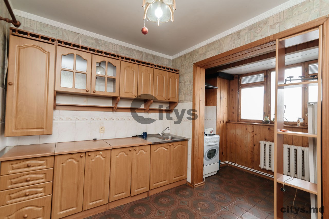 Apartament cu 3 camere, 75m², Chisinau, Buiucani, str. Onisifor Ghibu photo 3