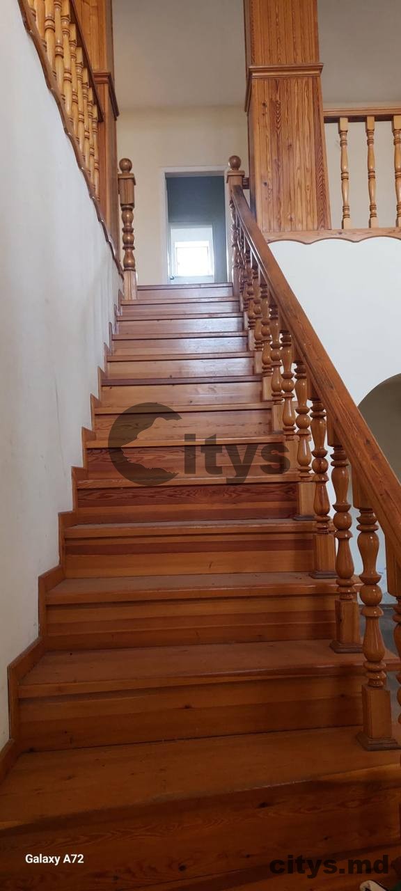 Casă cu 2 nivele, 500m², - photo 8
