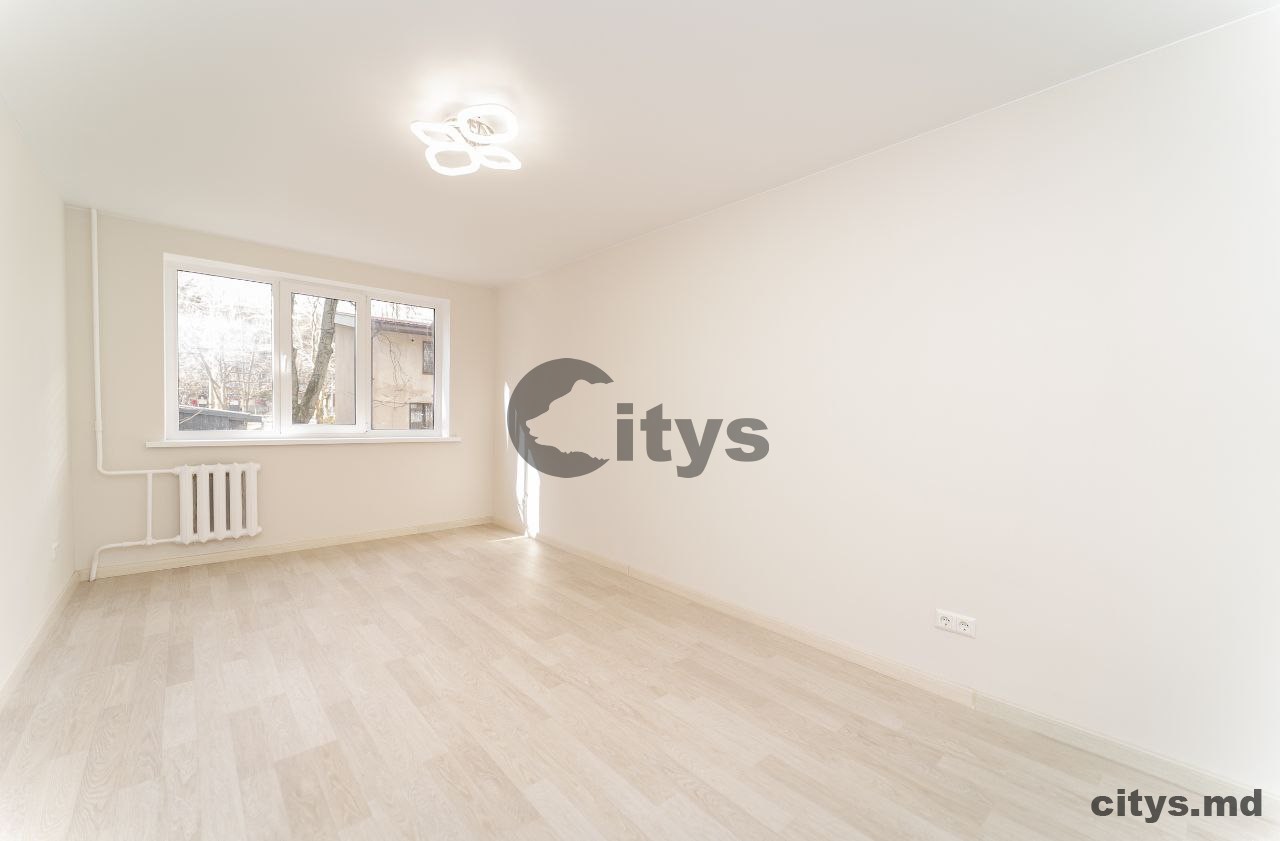 Apartament cu 2 camere, 50m², Teilor photo 2