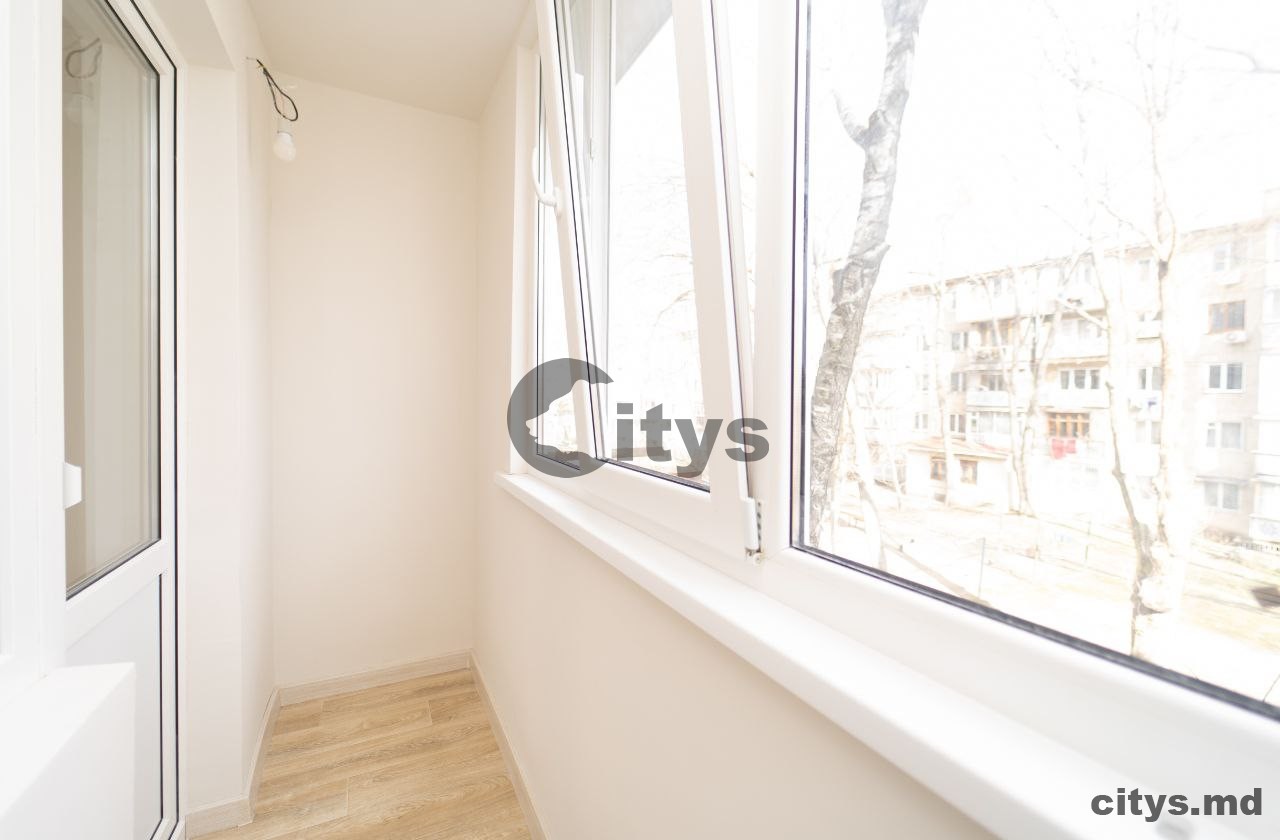 Apartament cu 2 camere, 50m², Teilor photo 3