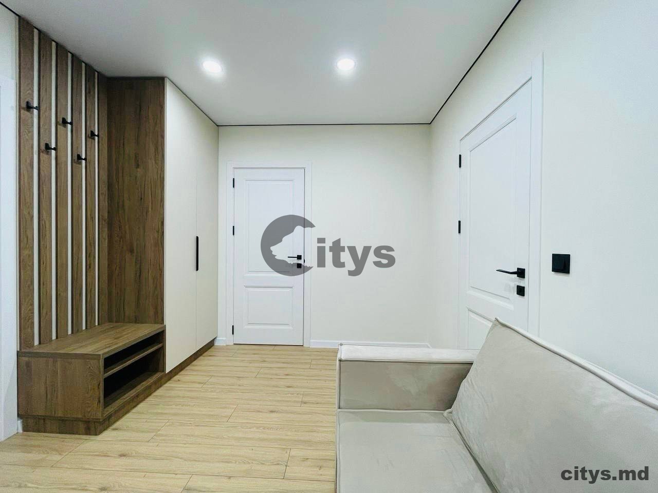 Apartament cu 2 camere, 58m², Costiujeni photo 5