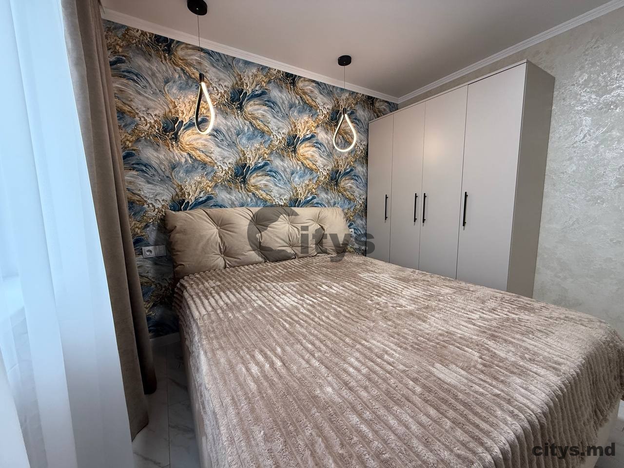 Apartament cu 2 camere, 52m², Botanica,str Pandurilor photo 1